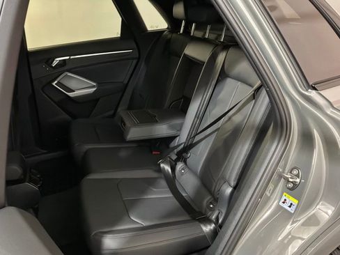 New 2025 Audi Q3 2.0T Premium image 17