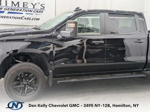 Used 2023 Chevrolet Silverado 1500 Custom AWD/4WD image 2