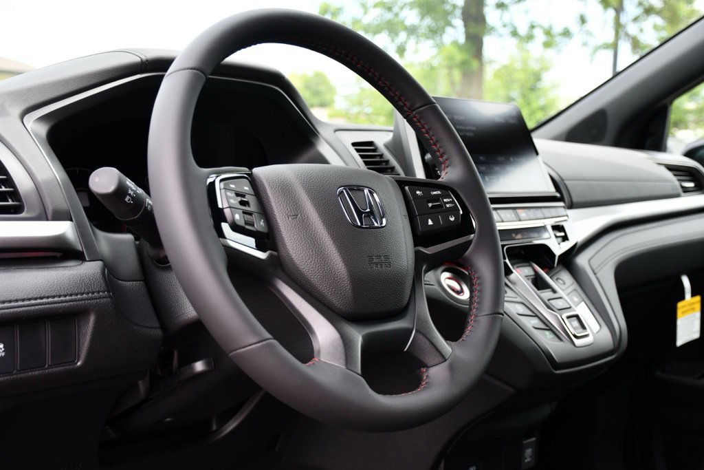 New 2026 Honda Odyssey Sport-L image 12
