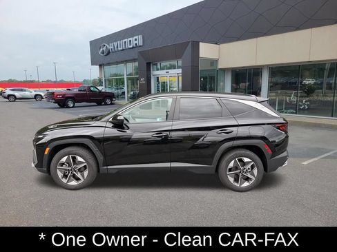 Certified 2025 Hyundai Tucson SEL AWD/4WD image 6