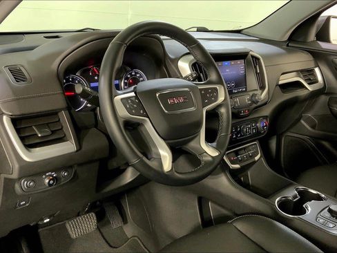 Used 2023 GMC Terrain SLT AWD/4WD image 15