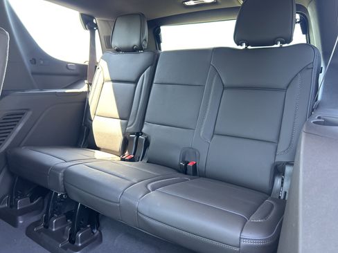 Used 2024 GMC Yukon Denali AWD/4WD image 27