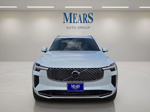 New 2026 Volvo XC90 B6 Ultra image 8