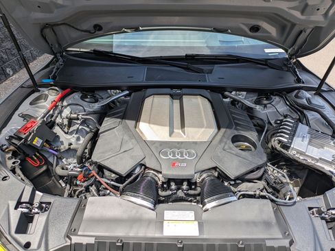 Used 2024 Audi RS 7 Performance AWD/4WD image 60