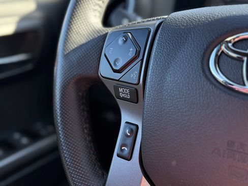 Used 2023 Toyota Tacoma TRD Off-Road w/ Technology Package image 16