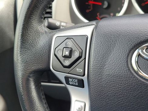Used 2017 Toyota Sequoia SR5 AWD/4WD image 14