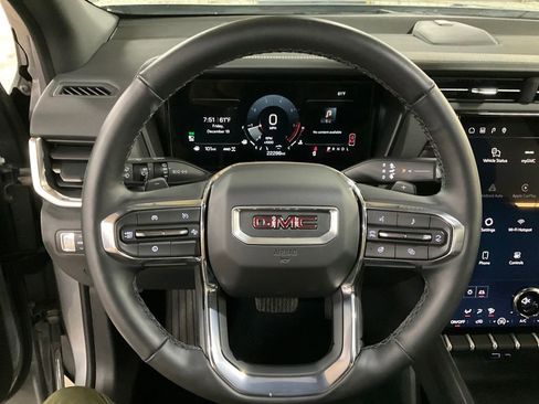 Used 2025 GMC Terrain Elevation image 15