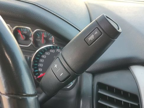 Used 2019 GMC Yukon SLE w/ Convenience Package RWD image 18