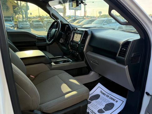 Used 2018 Ford F150 XLT w/ Equipment Group 302A Luxury AWD/4WD image 16