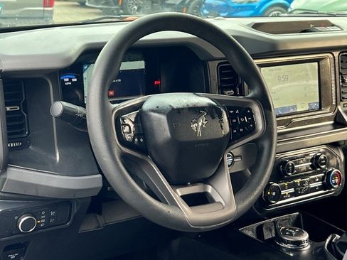 Used 2022 Ford Bronco 2-Door image 16