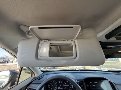 Used 2024 Subaru Crosstrek 2.0i Premium image 29