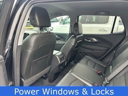 Used 2022 GMC Terrain SLT image 6