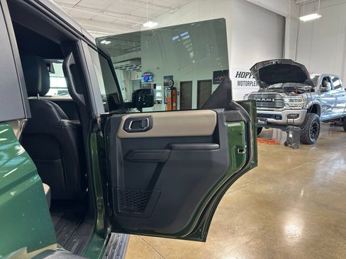 Used 2024 Ford Bronco Wildtrak AWD/4WD image 43