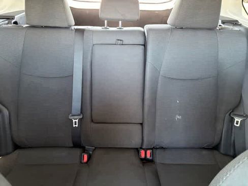 Used 2021 Toyota RAV4 LE FWD image 25