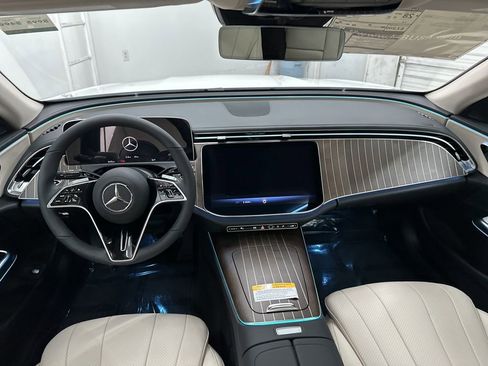 Used 2026 Mercedes-Benz E 350 Sedan image 20