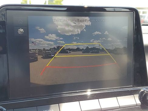 Used 2023 Kia Forte LXS FWD image 15