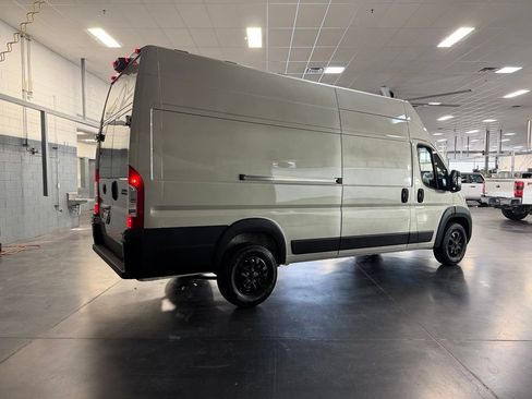 Used 2026 RAM ProMaster 3500 w/ Quick Order Package 22G SLT FWD image 6