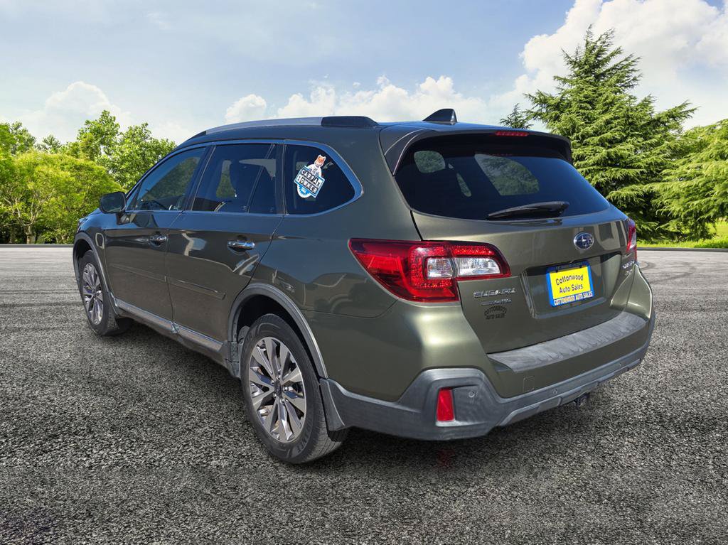 Used 2019 Subaru Outback 3.6R Touring w/ Popular Package #3A AWD/4WD image 5