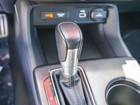 Used 2022 Honda Civic Sport image 22