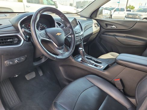 Used 2018 Chevrolet Equinox Premier AWD/4WD image 10