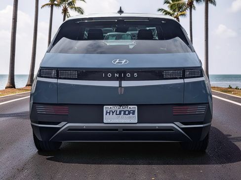 Certified 2024 Hyundai Ioniq 5 SEL RWD image 6