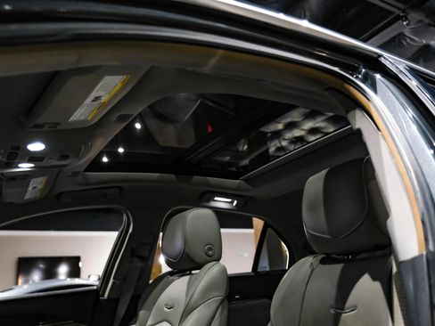 Used 2018 Cadillac CTS Luxury AWD/4WD image 5