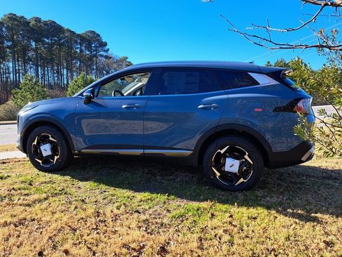 New 2026 Kia Sportage EX AWD/4WD image 6