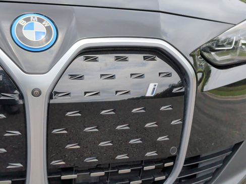 Used 2023 BMW i4 eDrive35 w/ Premium Package RWD image 13
