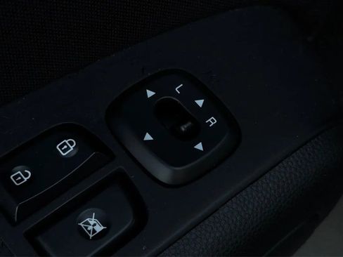Used 2019 Kia Soul FWD image 38