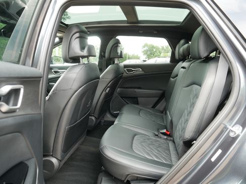 Certified 2023 Kia Sportage X-Line w/ X-Line Premium Package AWD/4WD image 35