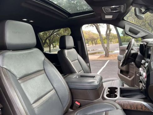 Used 2021 GMC Sierra 1500 Denali w/ Driver Alert Package II image 31