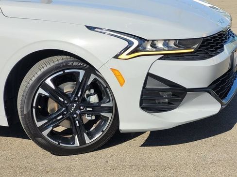 Used 2022 Kia K5 GT-Line FWD image 11