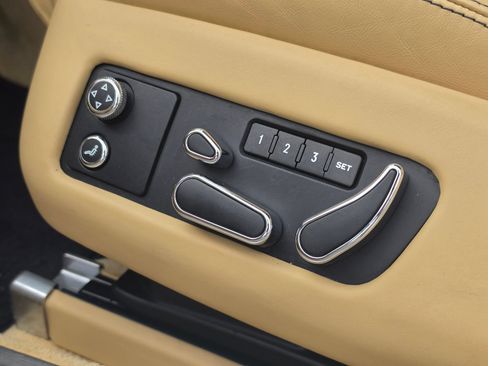 Used 2012 Bentley Continental GT AWD/4WD image 13