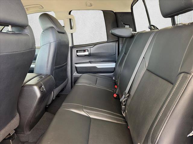 Used 2014 Toyota Tundra Limited w/ Limited Premium Package RWD image 10