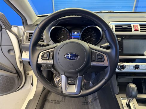 Used 2015 Subaru Legacy 2.5i Premium AWD/4WD image 14