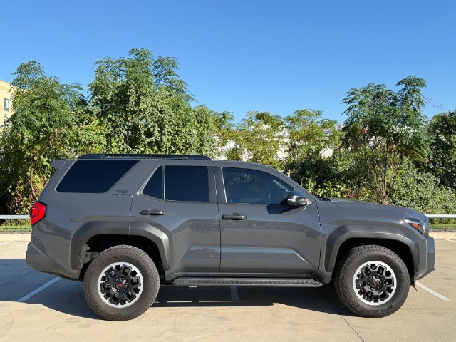 Used 2026 Toyota 4Runner TRD Off-Road Premium AWD/4WD image 5