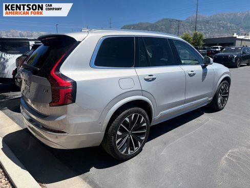 Used 2025 Volvo XC90 B6 Plus AWD/4WD image 2