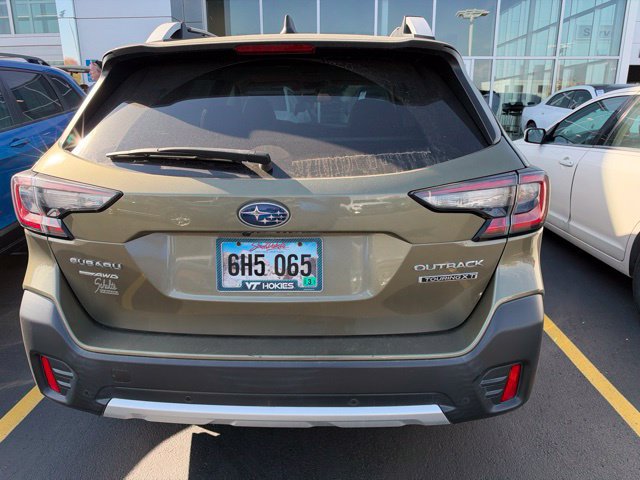 Used 2022 Subaru Outback Touring XT AWD/4WD image 5
