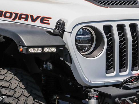 Used 2021 Jeep Gladiator Mojave AWD/4WD image 19