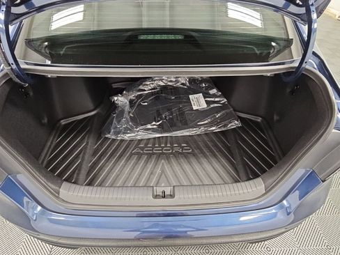 Used 2024 Honda Accord EX image 29