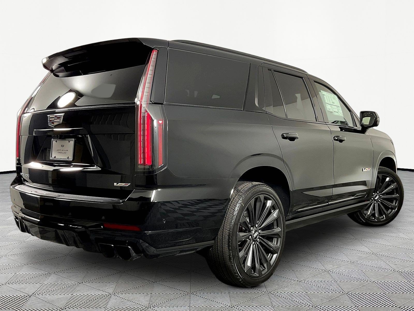 New 2027 Cadillac Escalade V AWD/4WD image 8