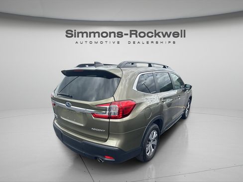 Used 2025 Subaru Ascent Premium AWD/4WD image 5
