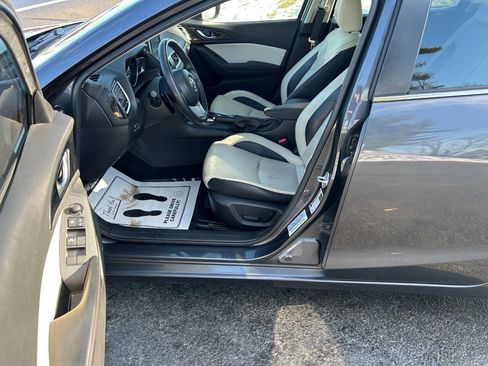Used 2015 MAZDA MAZDA3 s Grand Touring w/ Technology Package image 14