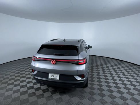 Used 2024 Volkswagen ID.4 Pro S AWD/4WD image 8