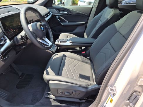 New 2027 BMW X1 xDrive28i AWD/4WD image 14