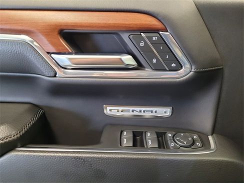 Used 2023 GMC Sierra 1500 Denali image 28