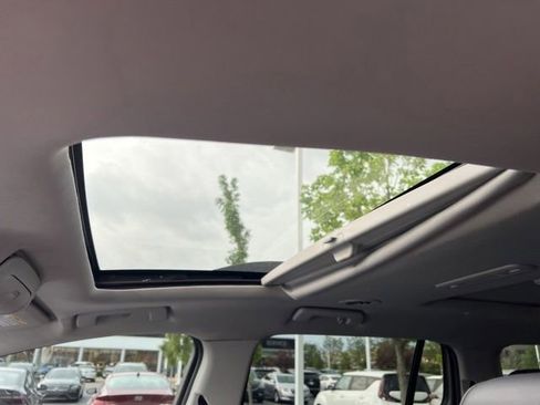 Used 2018 GMC Acadia SLT FWD image 27