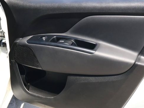Used 2021 RAM ProMaster City Tradesman SLT w/ Window Group 05 FWD image 16