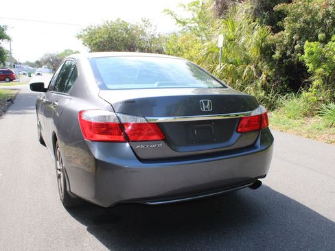 Used 2015 Honda Accord LX image 4