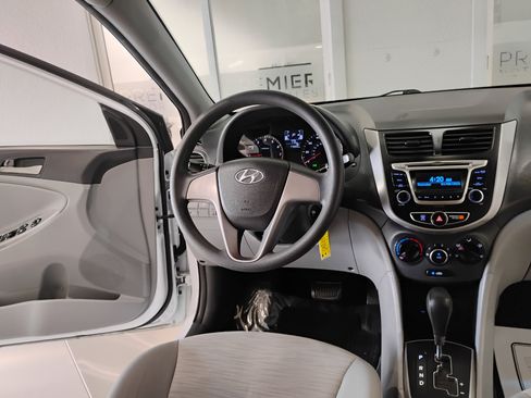 Used 2016 Hyundai Accent SE image 31